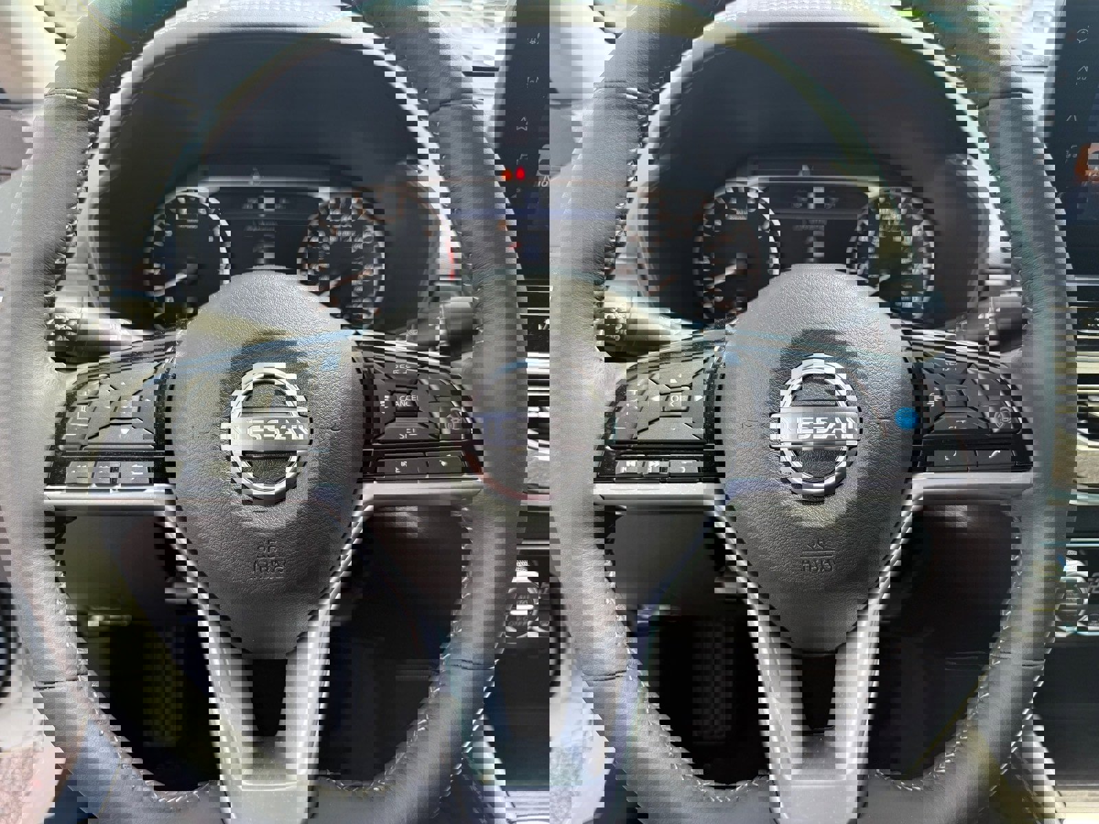 New 2025 Nissan Altima 2.5 SL image 24