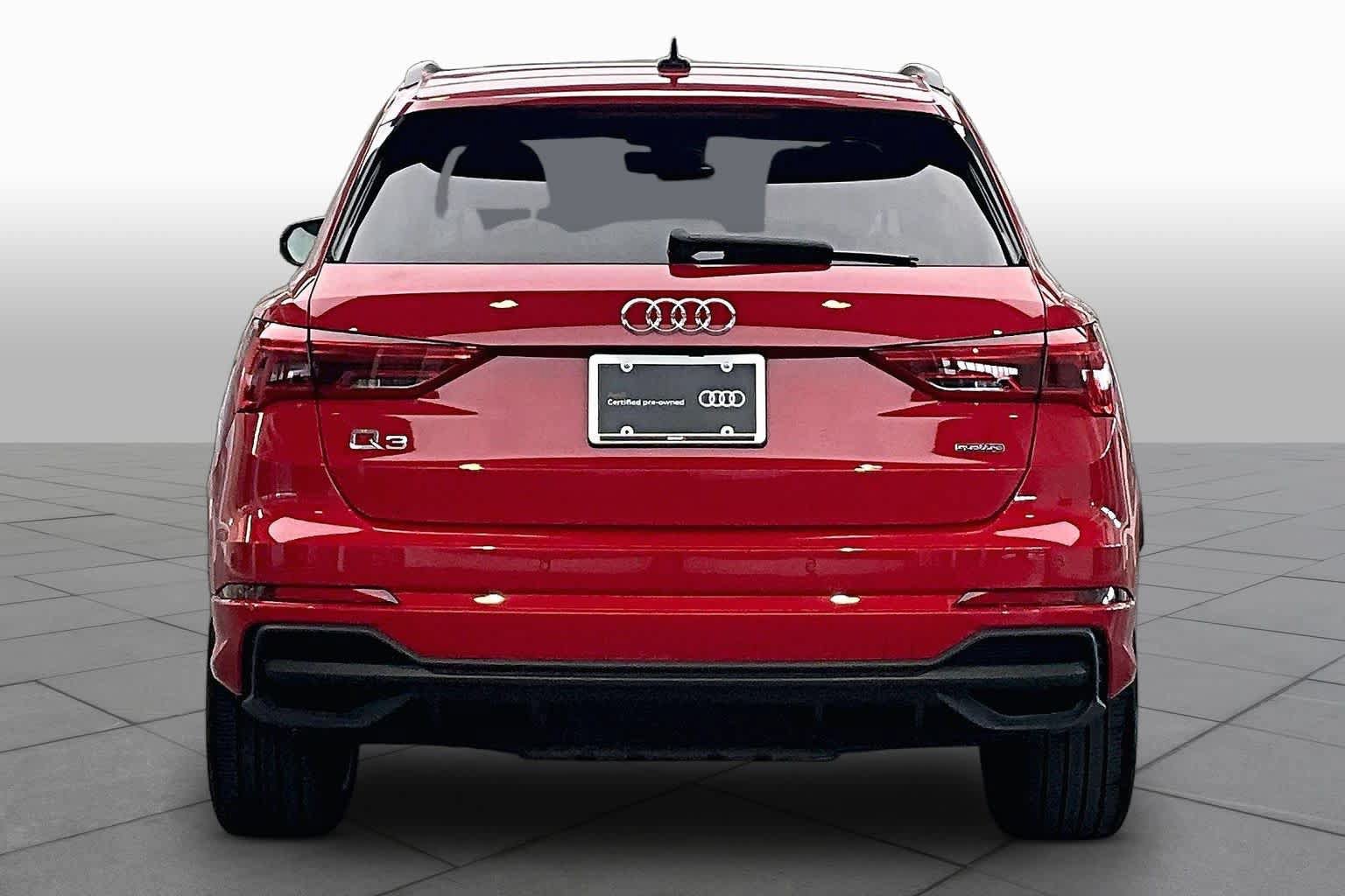 Certified 2023 Audi Q3 2.0T Premium w/ Black Optic Sport Package AWD/4WD image 5