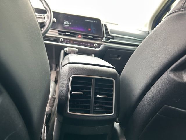Used 2023 Kia Sportage EX image 41