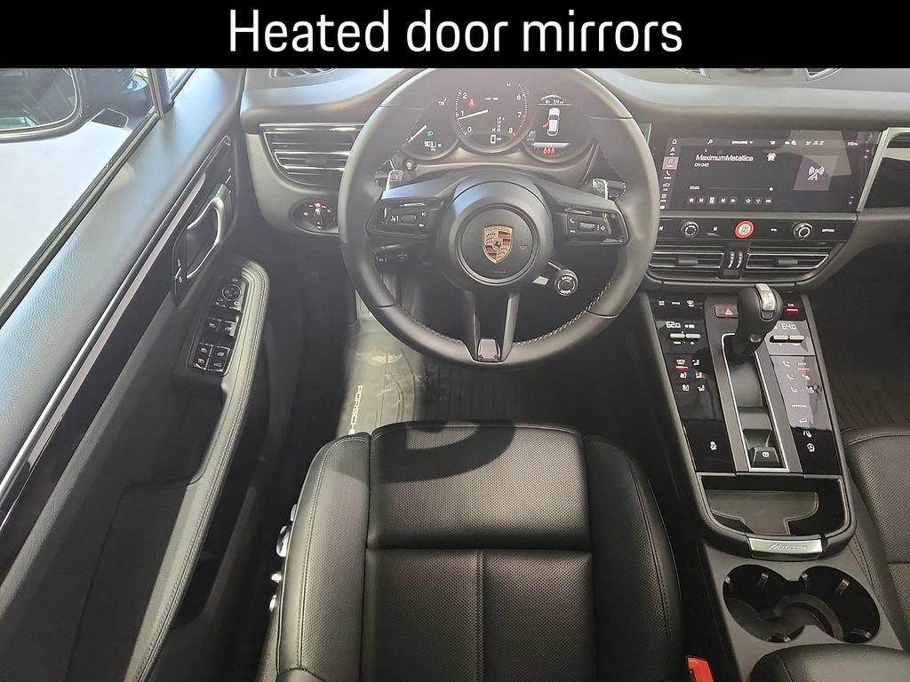 Certified 2026 Porsche Macan AWD/4WD image 12