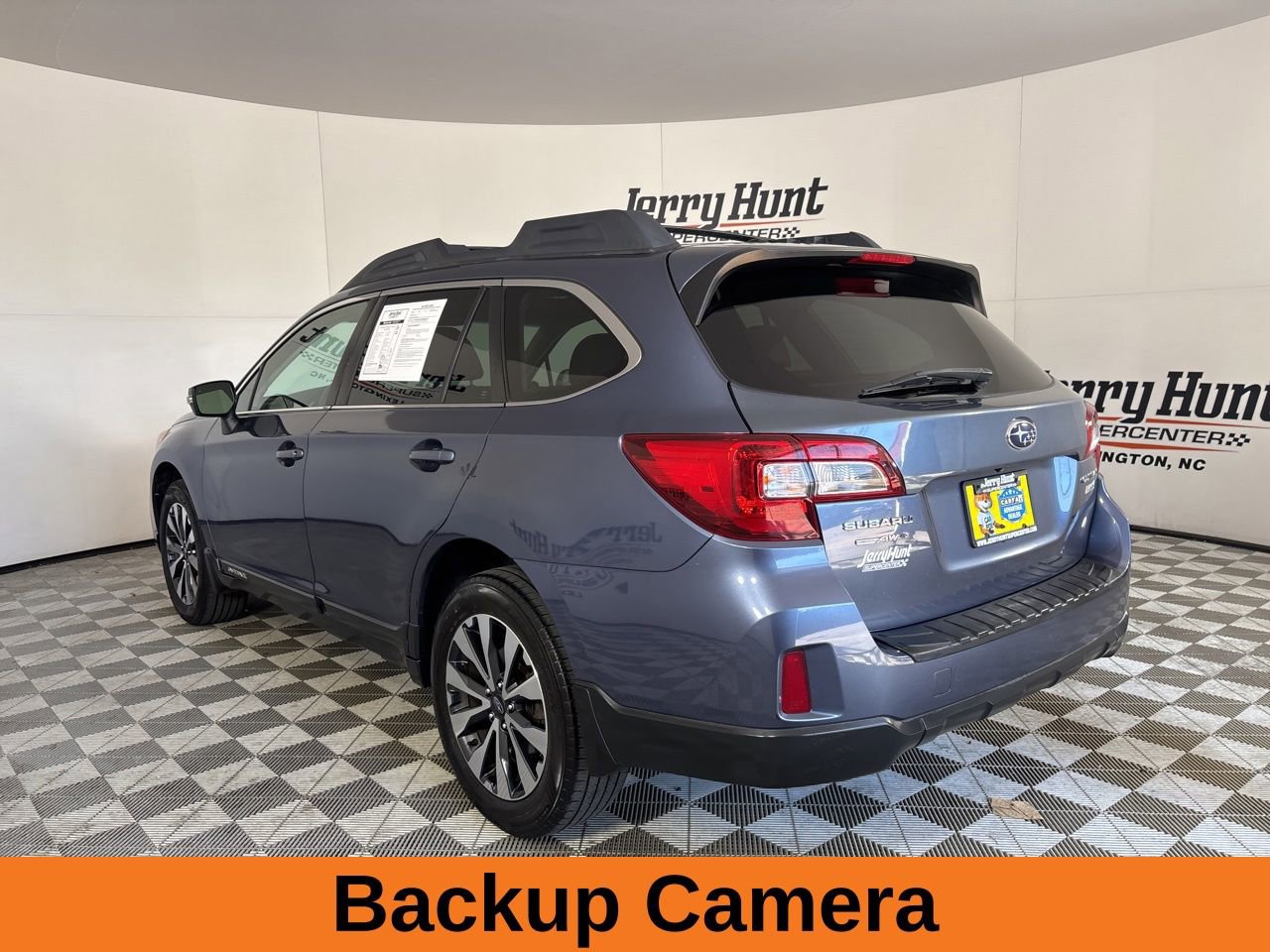 Used 2015 Subaru Outback 2.5i Limited AWD/4WD image 8