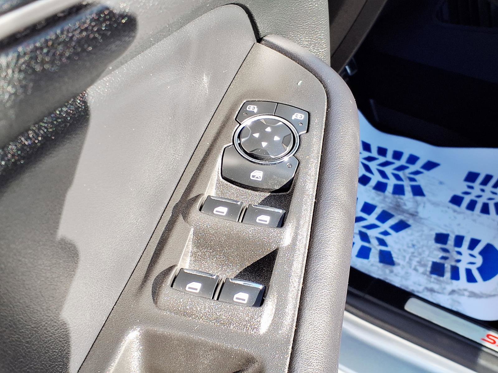 Certified 2023 Ford Edge ST-Line image 21