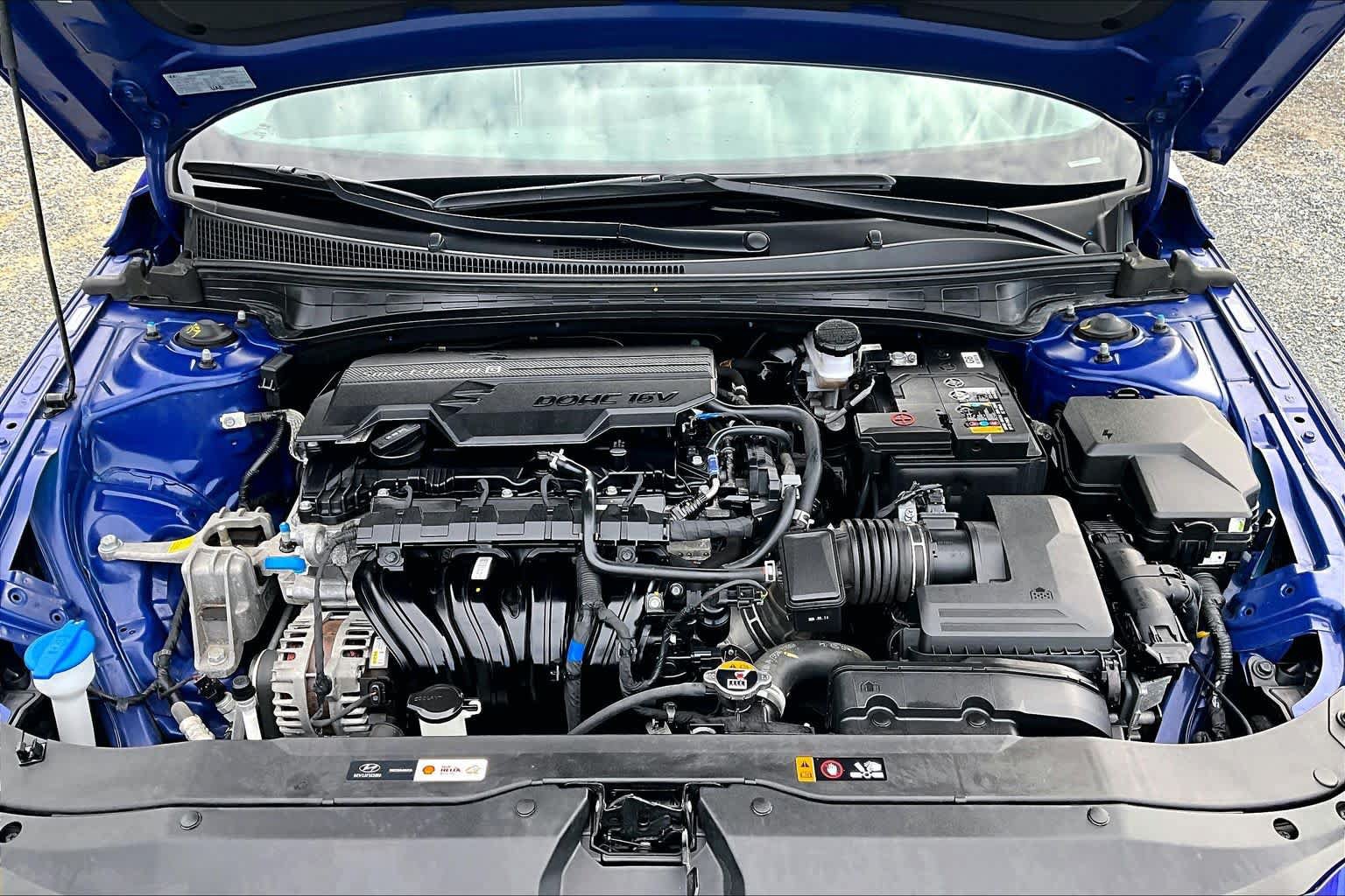 Used 2025 Hyundai Elantra SEL FWD image 32