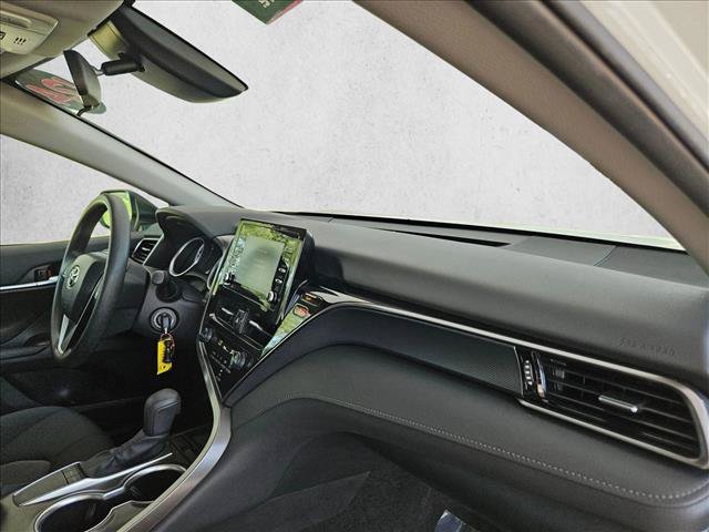Used 2024 Toyota Camry LE FWD image 15