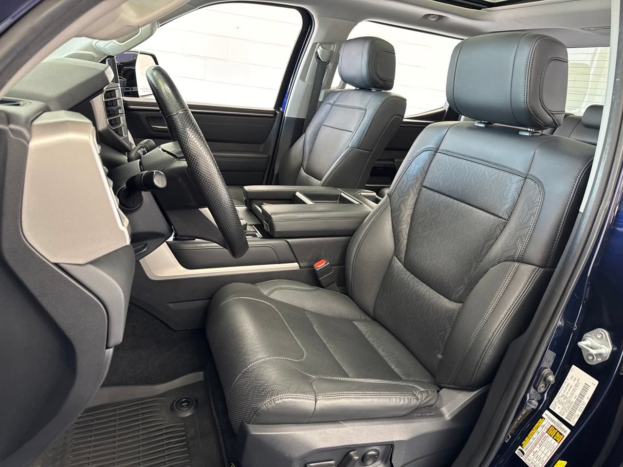 Used 2022 Toyota Tundra Limited w/ TRD Off-Road Package AWD/4WD image 15