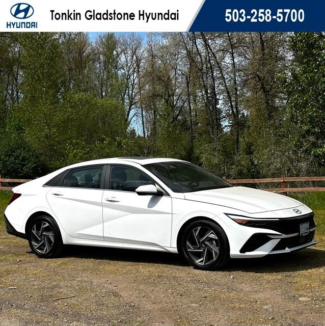 Certified 2025 Hyundai Elantra SEL