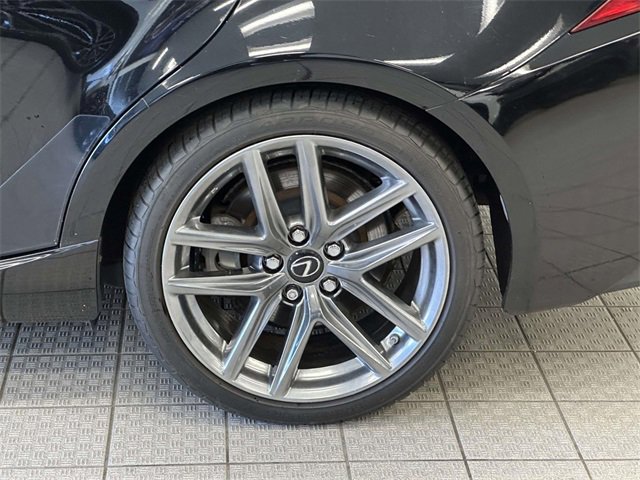 Used 2016 Lexus IS 300 AWD image 15
