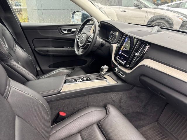 Used 2021 Volvo XC60 T5 Inscription AWD/4WD image 12
