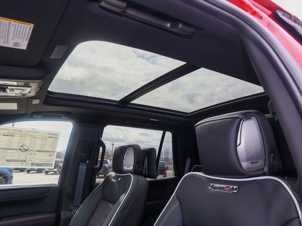 New 2026 GMC Yukon AT4 Ultimate w/ LPO, Floor Liner Package image 9