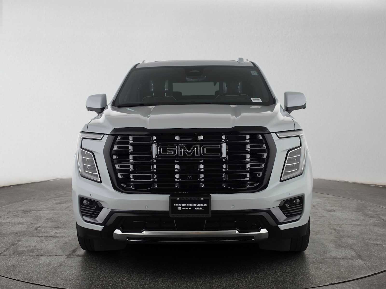 Used 2026 GMC Yukon Denali Ultimate AWD/4WD image 8