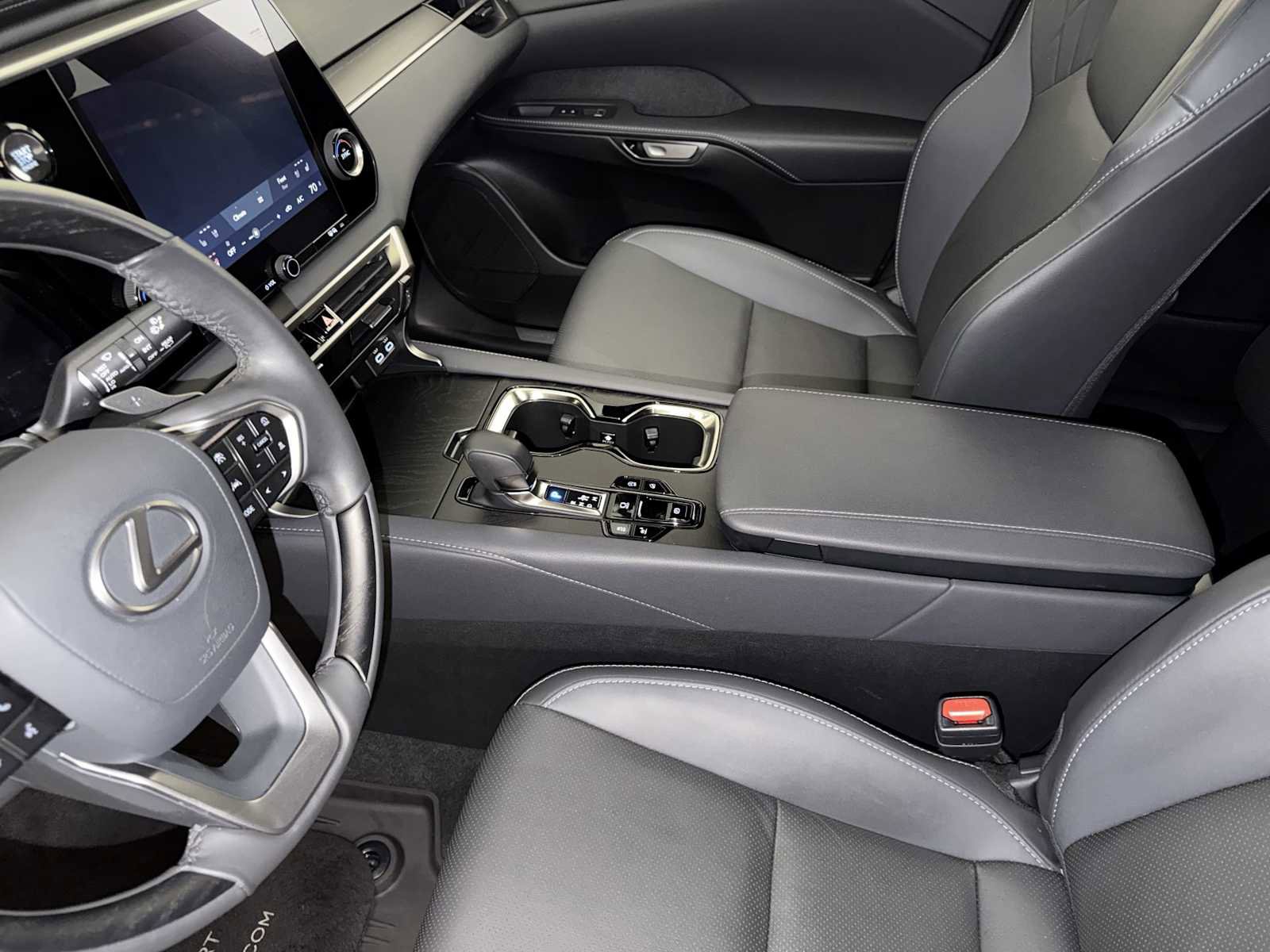 Used 2024 Lexus RX 350 Premium AWD/4WD image 18
