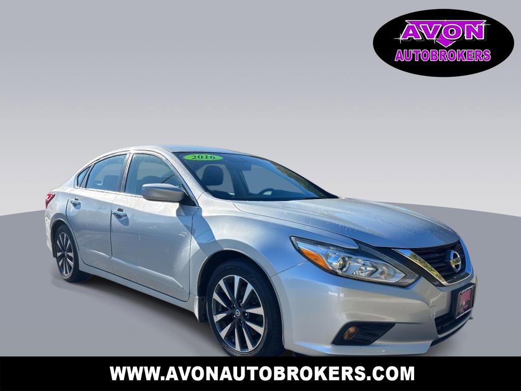 Used 2016 Nissan Altima 2.5 SV video 1