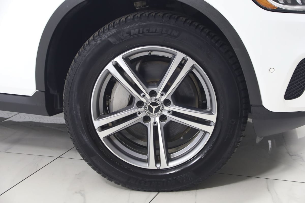 Used 2021 Mercedes-Benz GLC 300 4MATIC image 15
