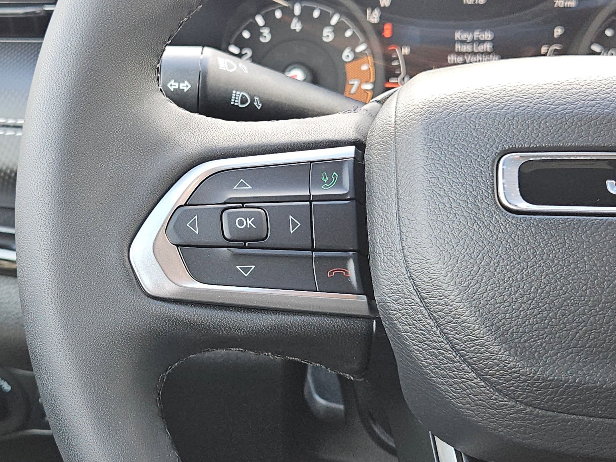 Used 2024 Jeep Compass Latitude w/ Convenience Group AWD/4WD image 21