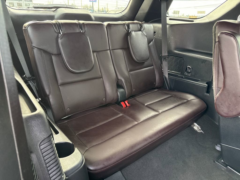 Used 2025 Ford Explorer Platinum w/ LUX Leather Package image 21