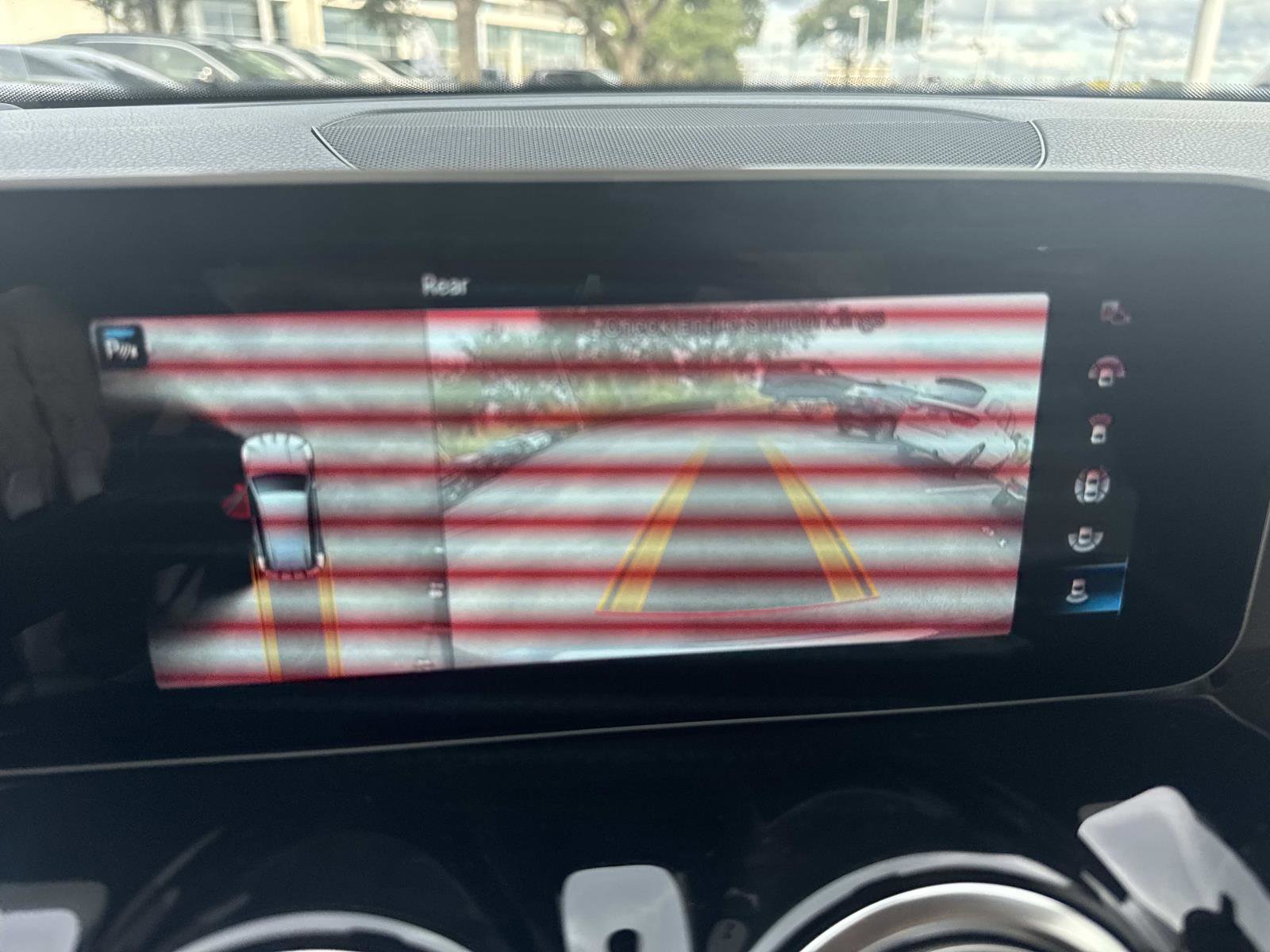 Used 2021 Mercedes-Benz GLB 250 image 22