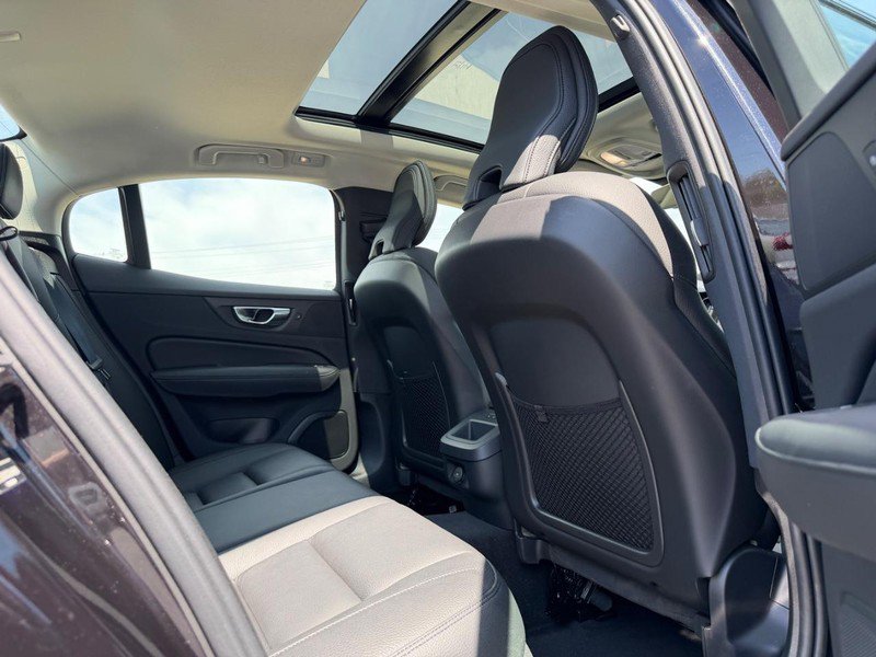 Certified 2025 Volvo S60 B5 Plus image 11