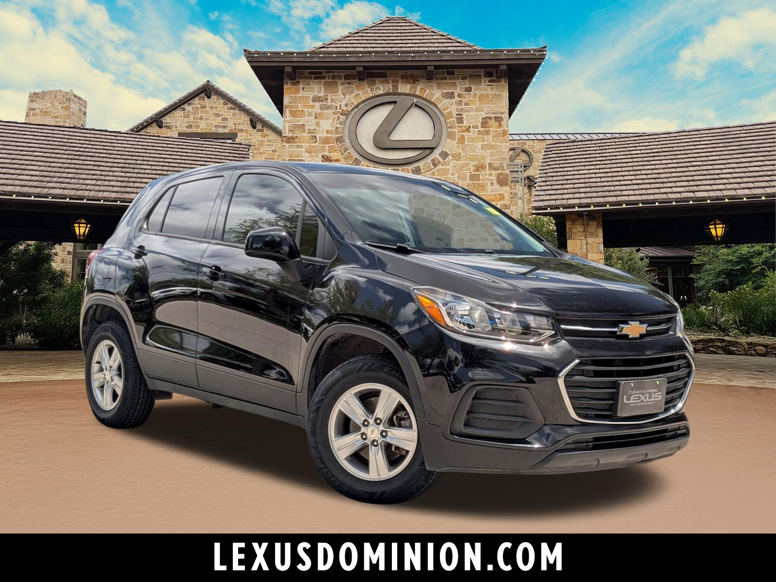 Used 2022 Chevrolet Trax LS w/ Tint and Cruise Package
