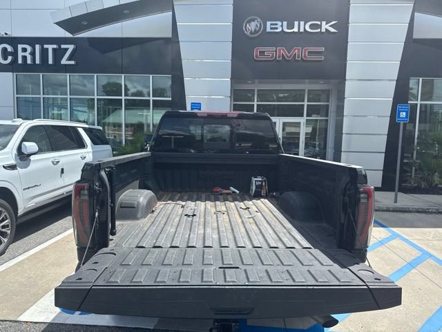 Used 2025 GMC Sierra 2500 AT4 w/ AT4 Premium Plus Package AWD/4WD image 4