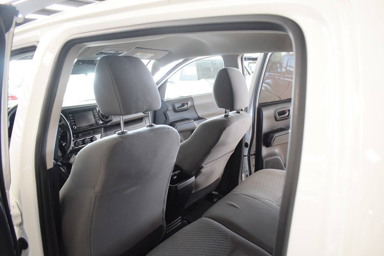 Used 2021 Toyota Tacoma SR AWD/4WD image 46