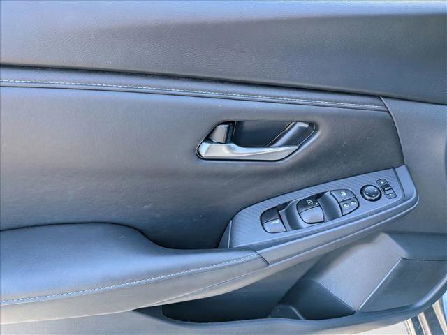 Used 2023 Nissan Sentra SV w/ All-Weather Package image 10