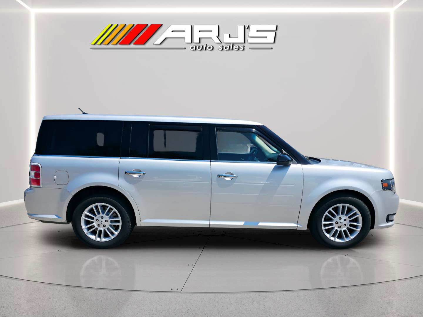 Used 2016 Ford Flex SEL w/ Equipment Group 201A AWD/4WD image 4