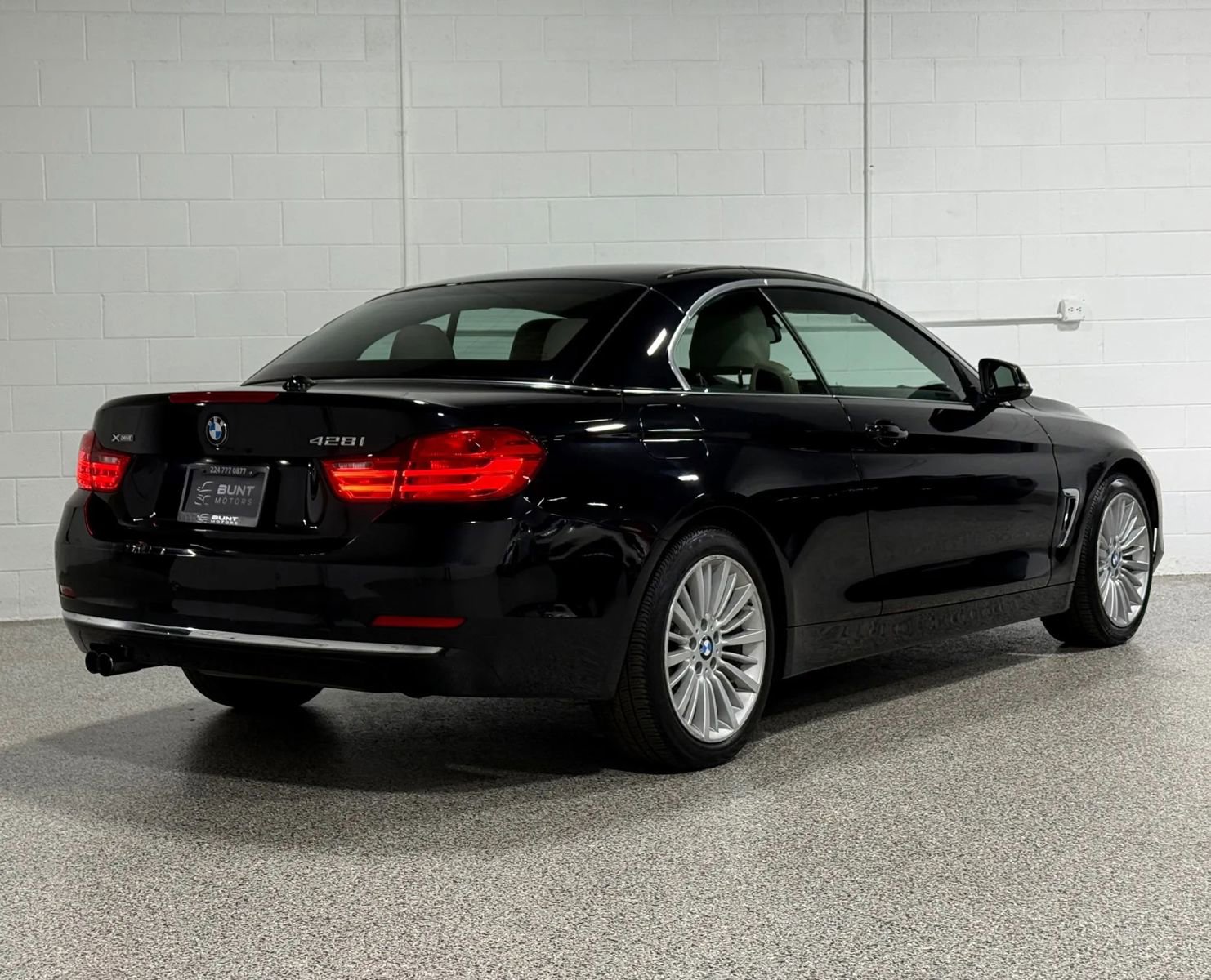 Used 2015 BMW 428i xDrive Convertible AWD/4WD image 10