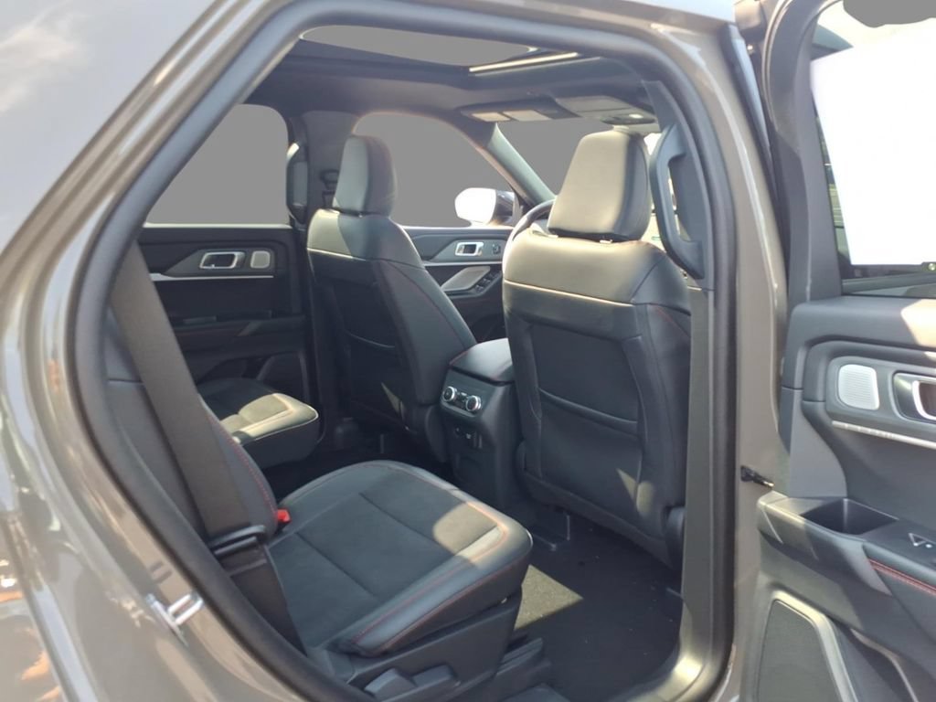 New 2026 Ford Explorer ST w/ Sun And Sound Package AWD/4WD image 10