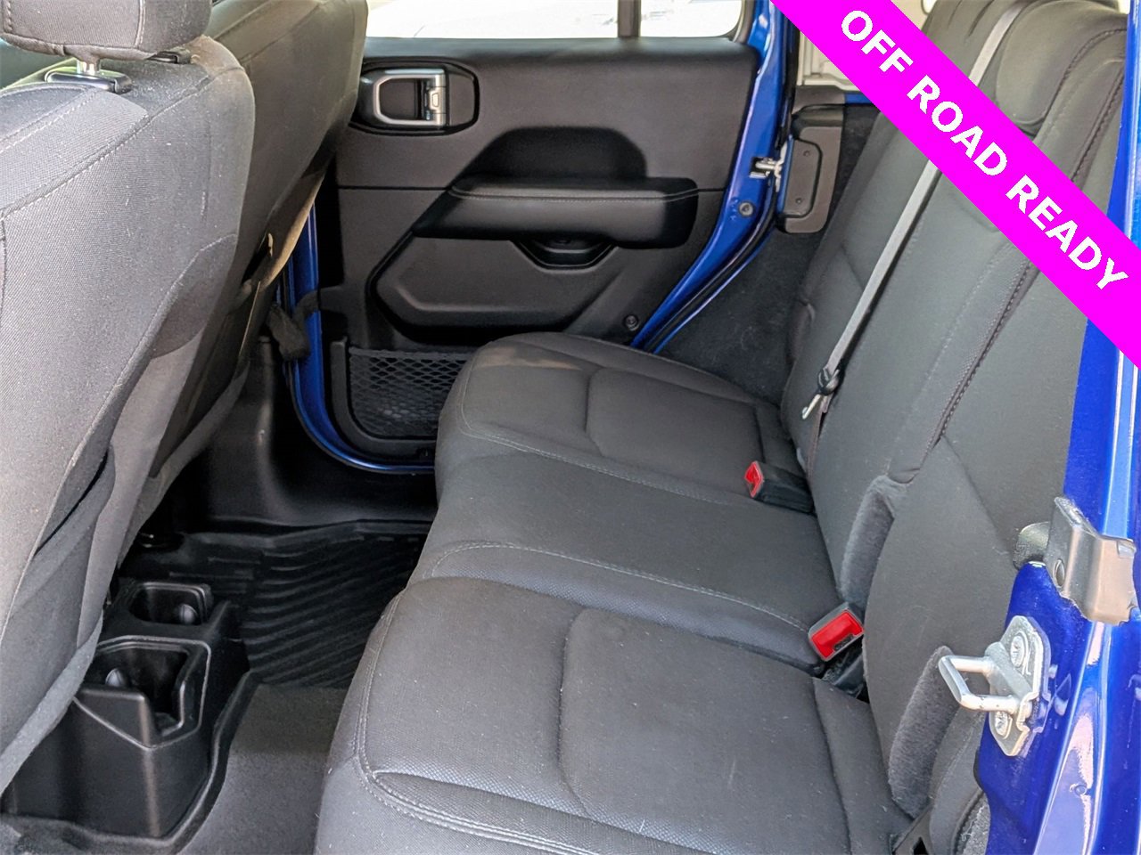 Used 2020 Jeep Wrangler Unlimited Sahara w/ Uconnect 4C Nav & Sound Group image 21