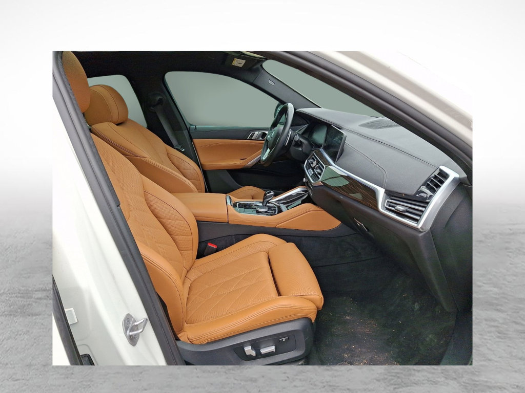 Used 2023 BMW X6 xDrive40i w/ Premium Package image 10