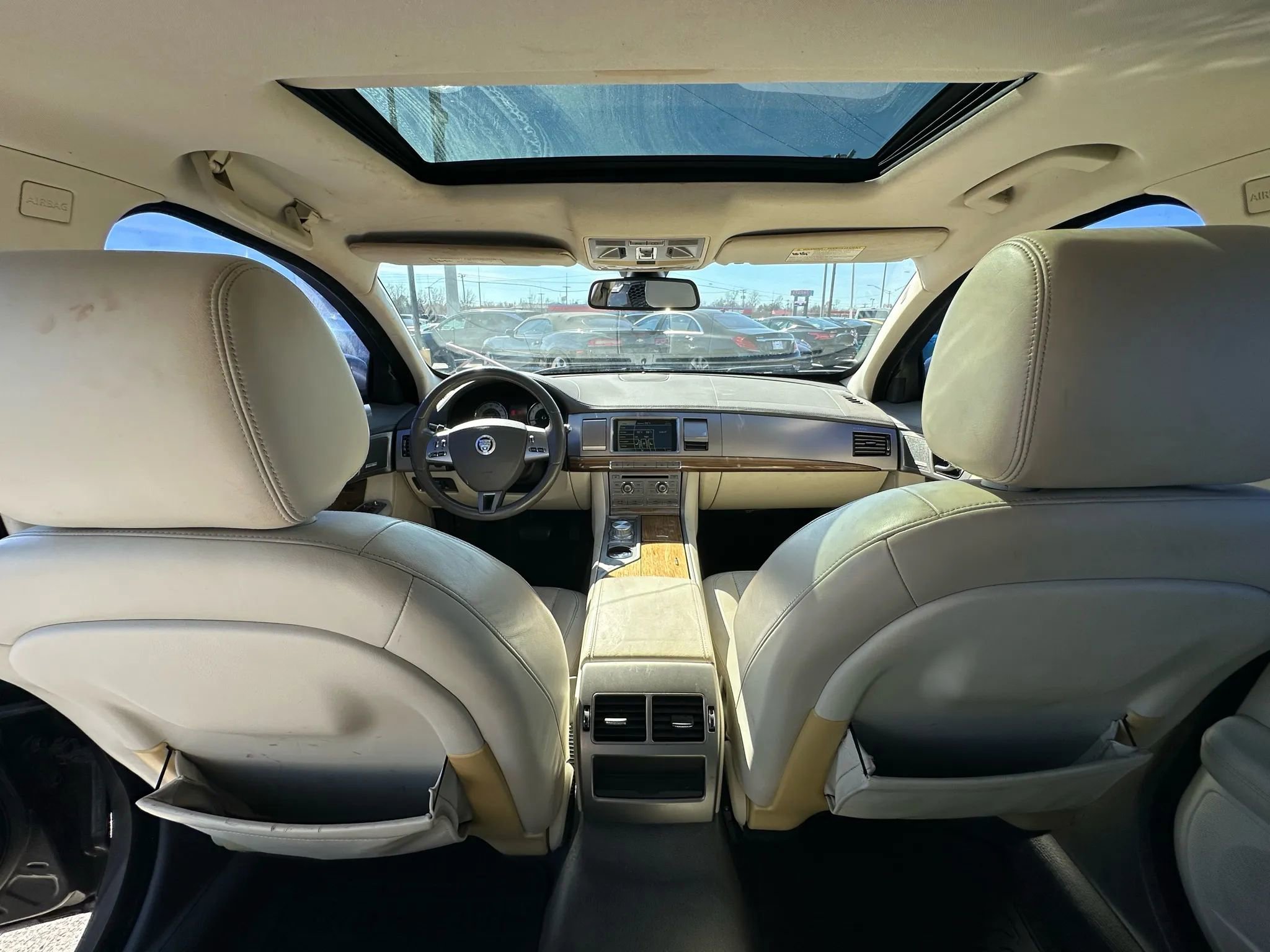 Used 2009 Jaguar XF Premium image 15