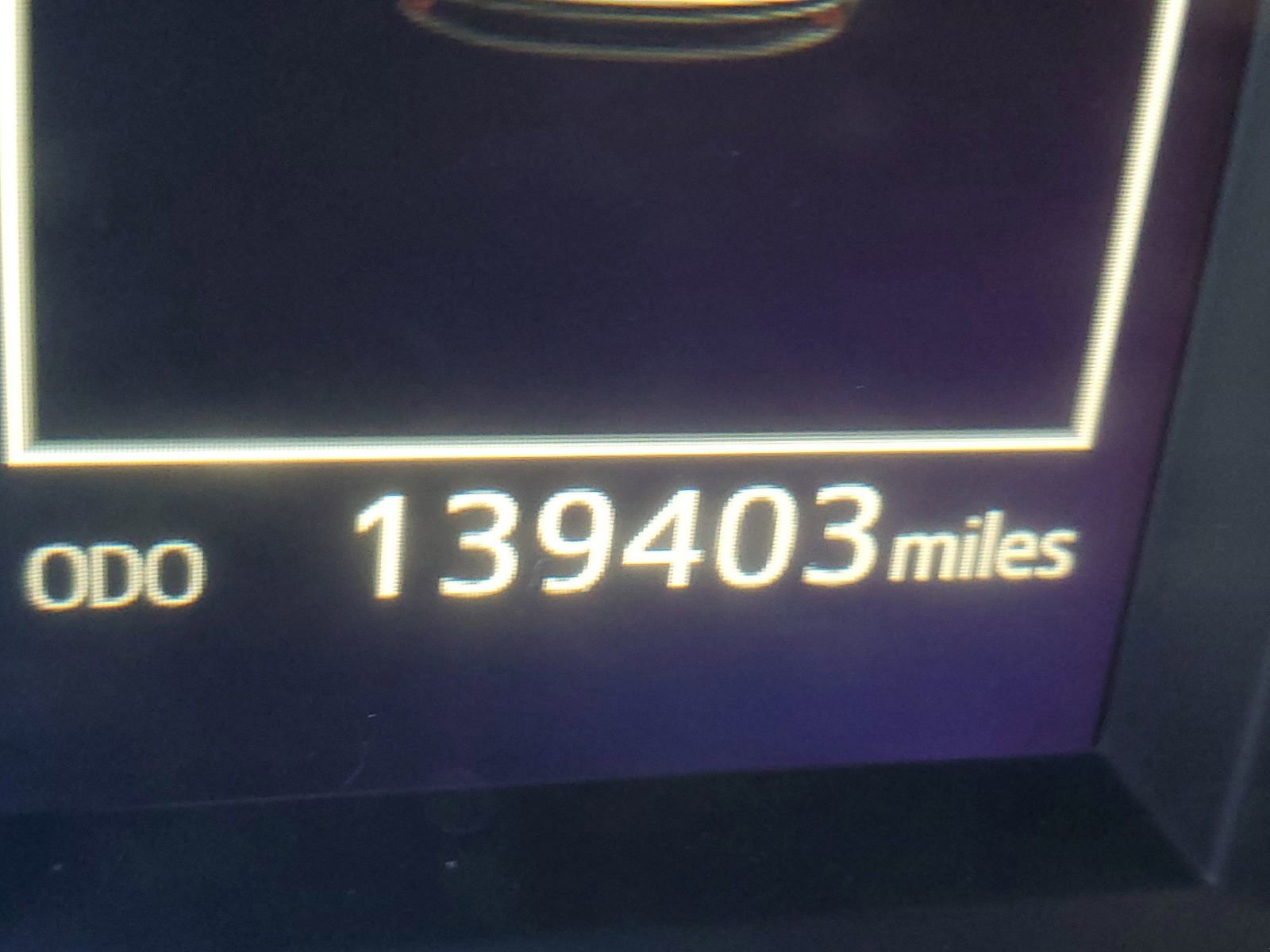 Used 2019 Toyota Highlander LE w/ Carpet Mat Package (TMS) image 30