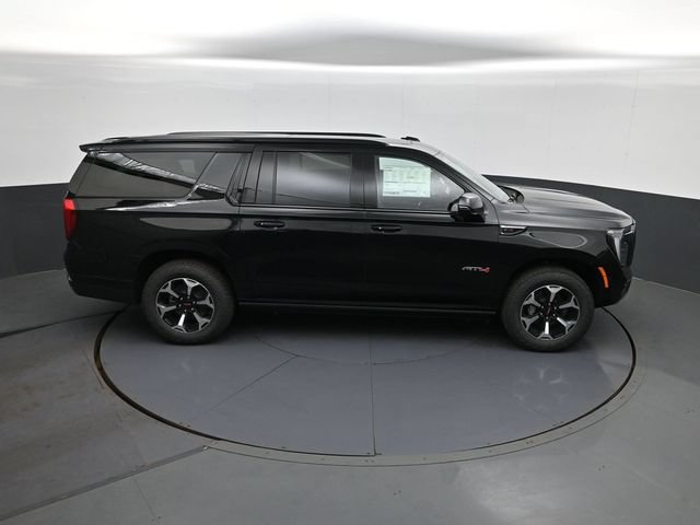 New 2026 GMC Yukon XL AT4 w/ AT4 Premium Plus Package AWD/4WD image 17