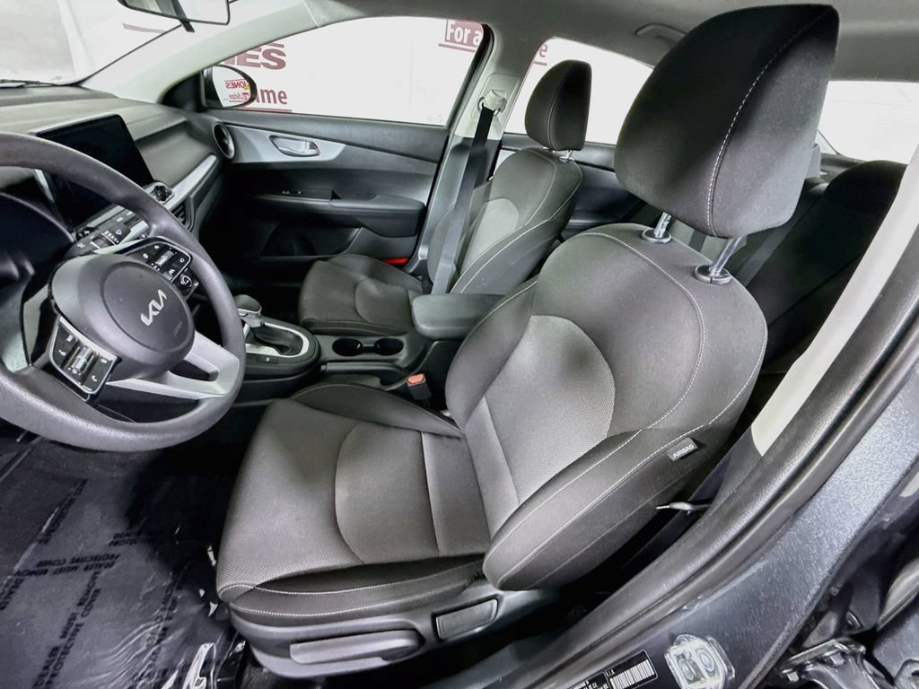 Used 2023 Kia Forte LXS FWD image 24