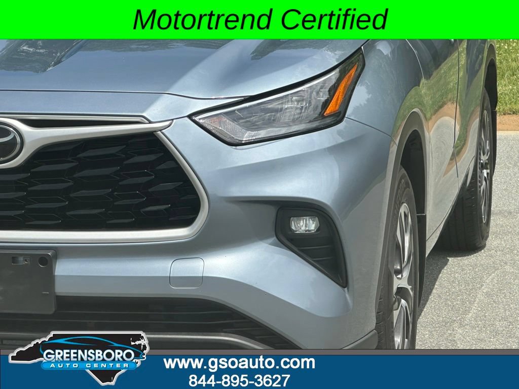 Used 2020 Toyota Highlander XLE AWD/4WD image 46