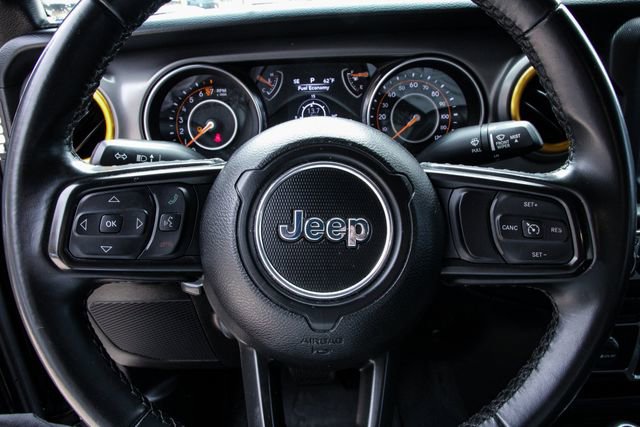 Used 2022 Jeep Gladiator Willys image 16