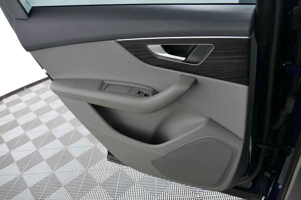 Used 2023 Audi Q7 3.0T Premium image 6