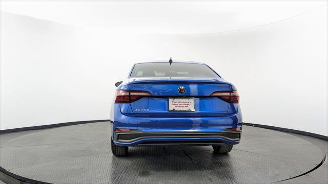 Used 2022 Volkswagen Jetta S FWD image 7