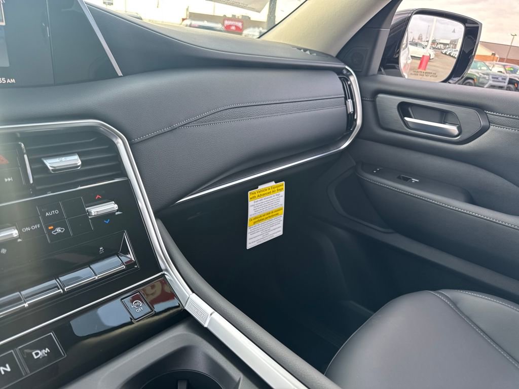 New 2026 Nissan Armada SV image 22