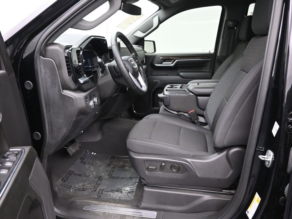 Used 2024 GMC Sierra 1500 SLE image 9
