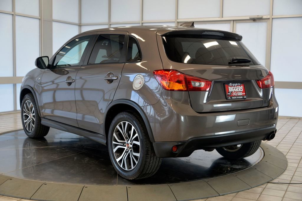 Used 2017 Mitsubishi Outlander Sport ES image 6