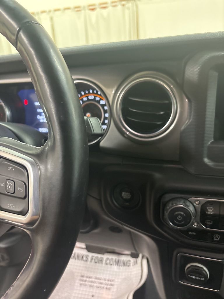 Used 2021 Jeep Wrangler Unlimited Sahara w/ LED Lighting Group image 12