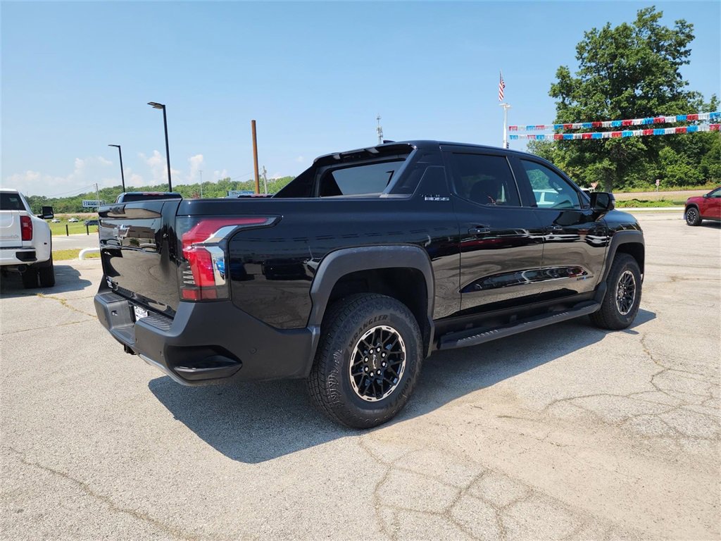 New 2026 Chevrolet Silverado EV Trail Boss w/ Premium Package image 6