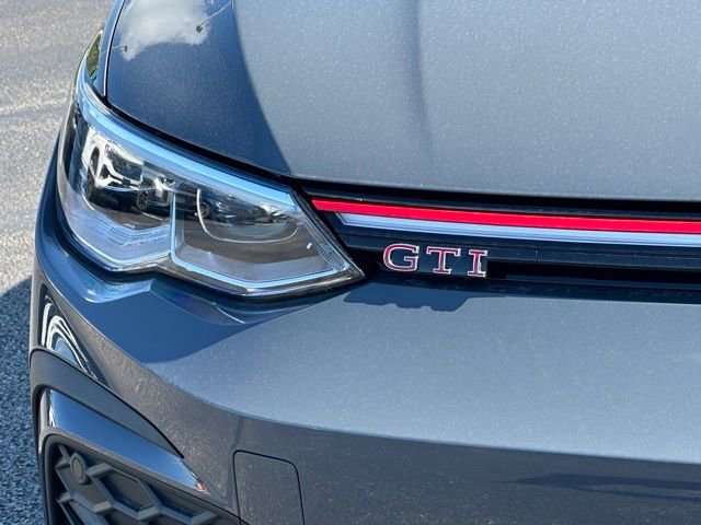 Certified 2024 Volkswagen GTI SE FWD image 9