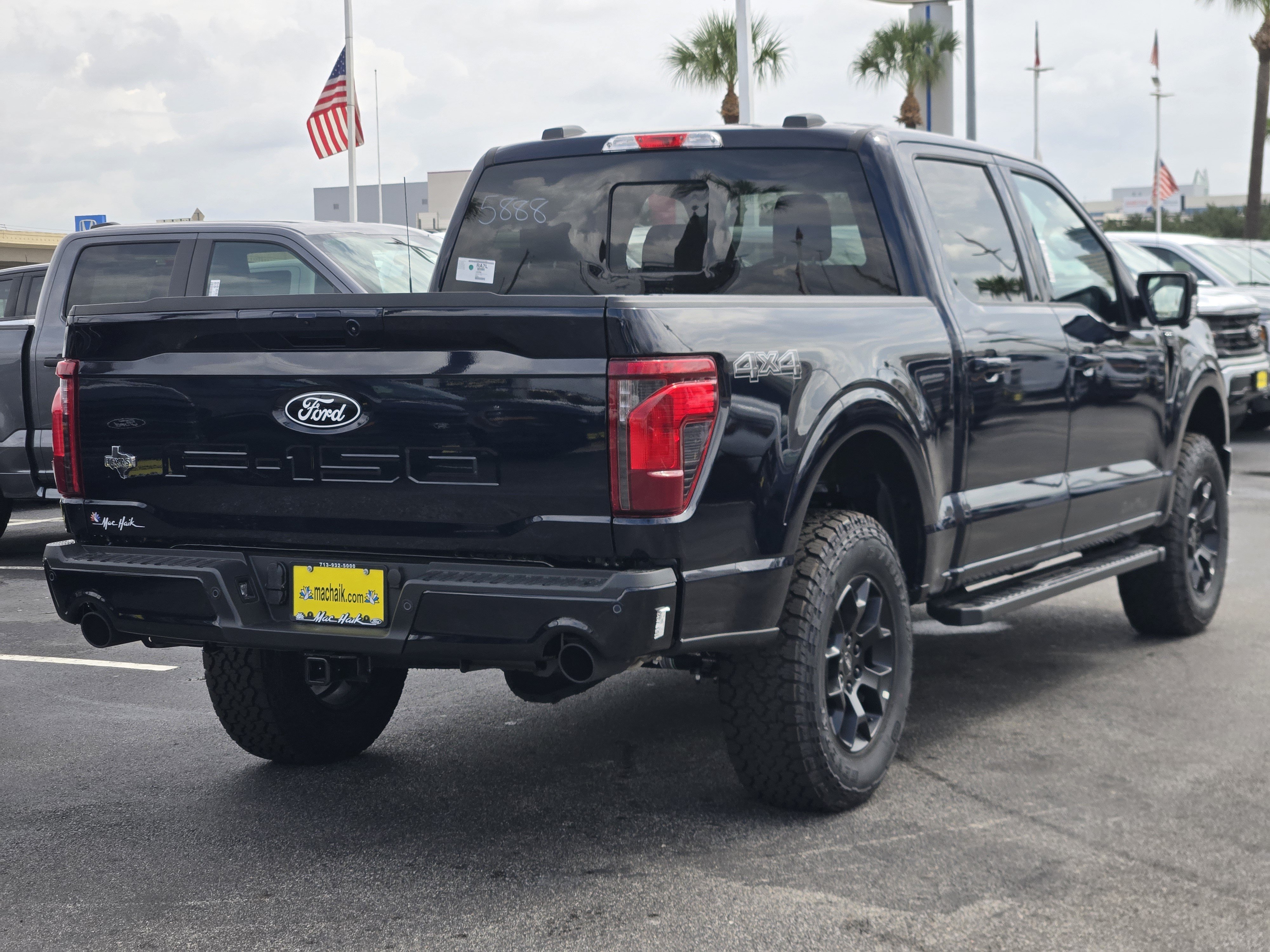 New 2026 Ford F150 XLT w/ Equipment Group 302A MID AWD/4WD image 3