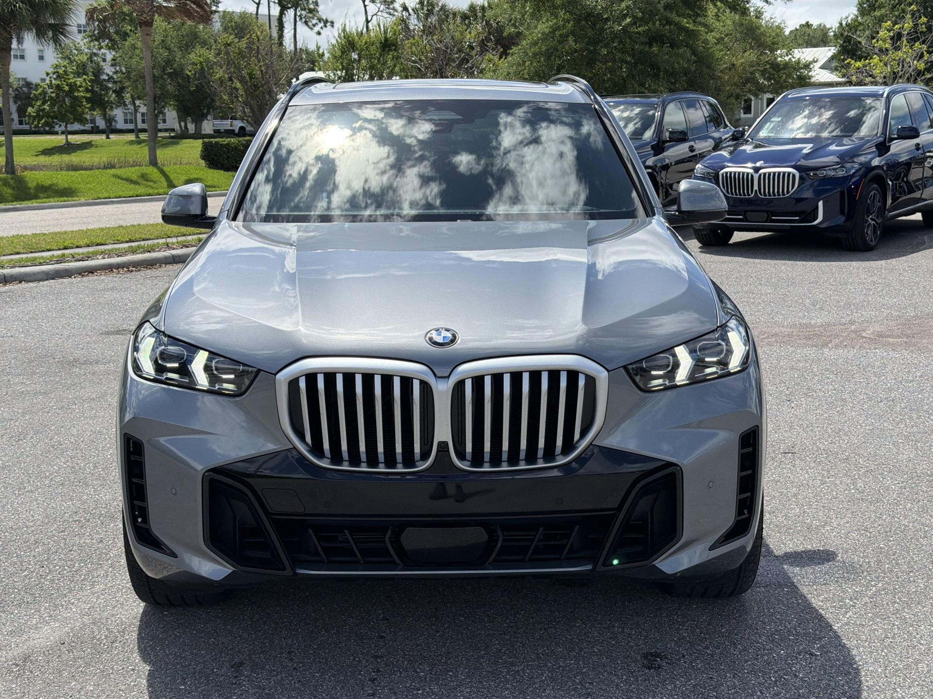 Certified 2025 BMW X5 xDrive40i image 2