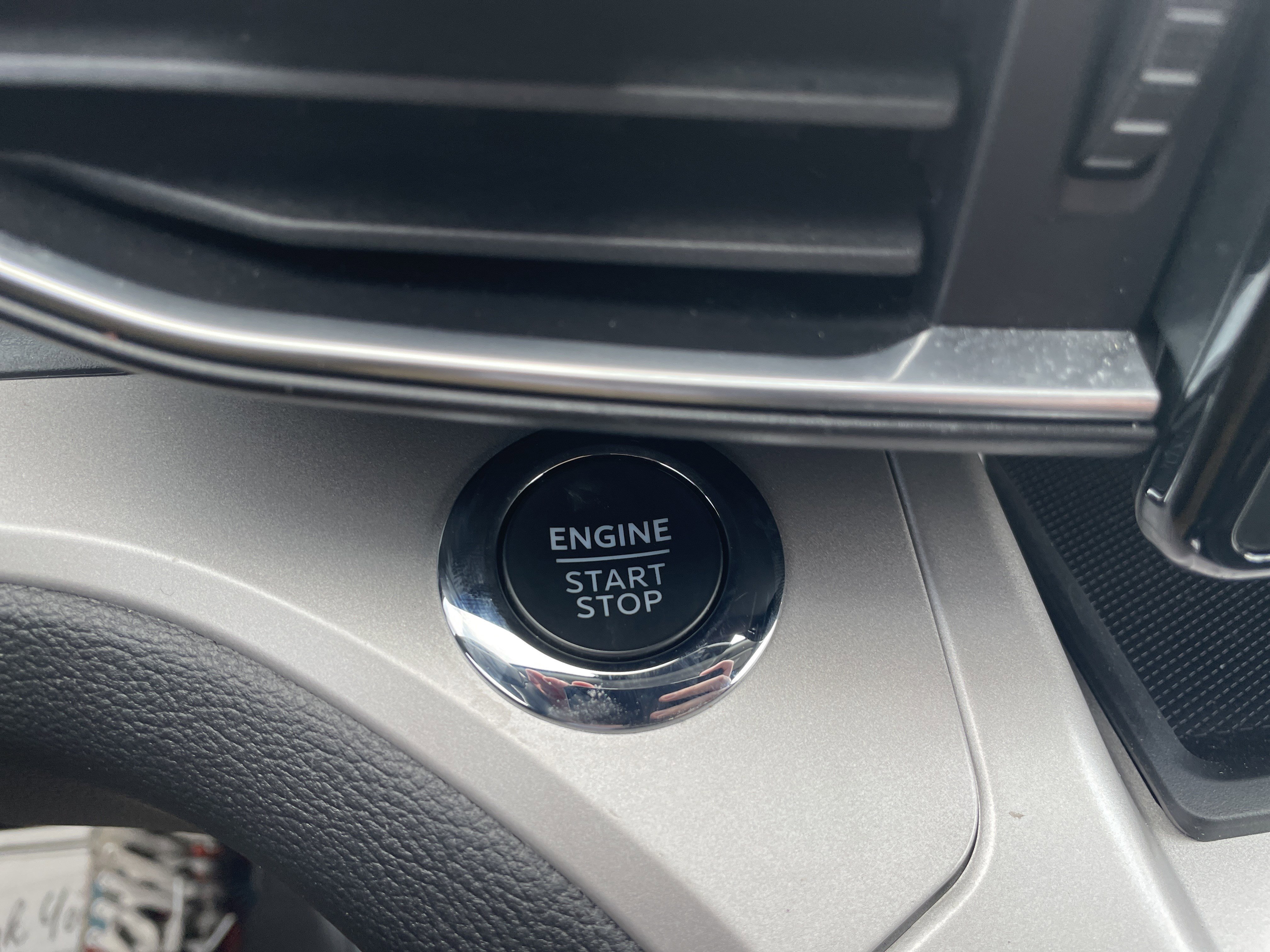 Used 2023 Ford Explorer XLT w/ Equipment Group 202A image 24