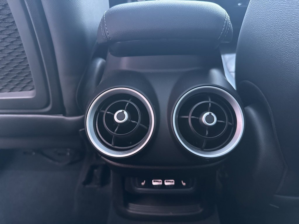 Used 2023 Alfa Romeo Stelvio Ti image 50