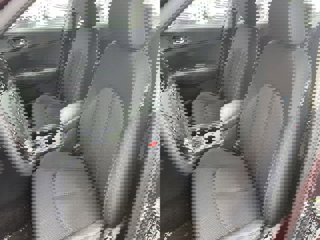 Used 2018 Kia Optima LX w/ 17" Alloy Wheels Package image 12