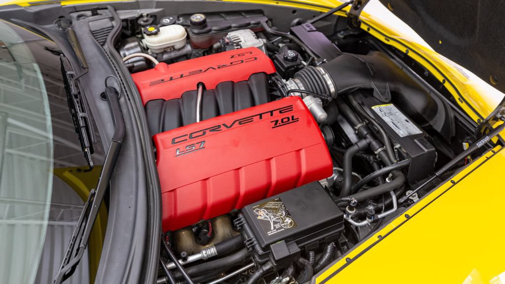 Used 2007 Chevrolet Corvette Z06 w/ Preferred Equipment Group RWD image 24